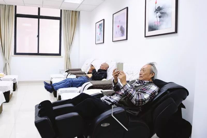 发展居家养老服务 河北省建成社区日间照料中心2263个